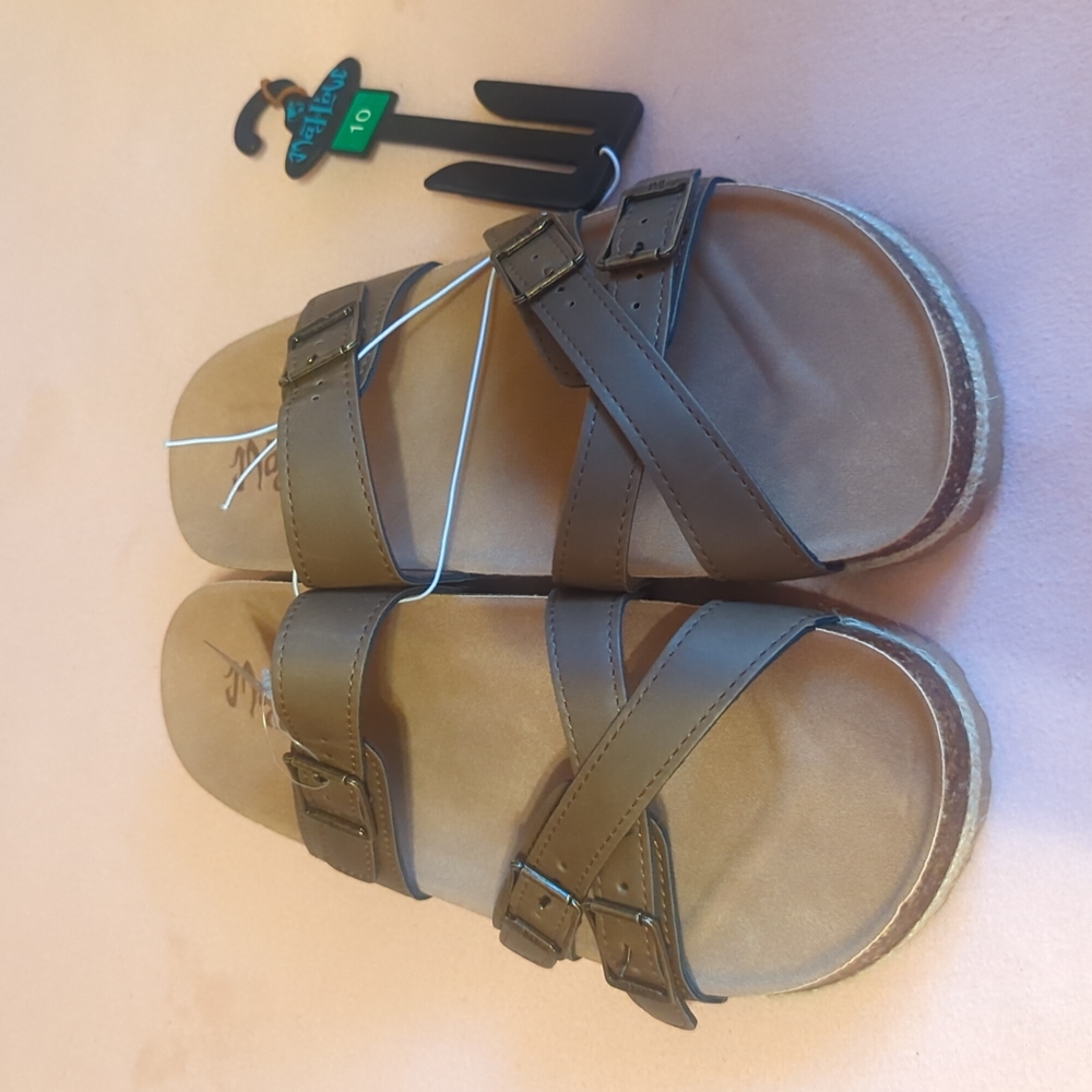 Mad love sandals